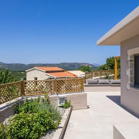 Villa Eva Provarma Экстерьер фото