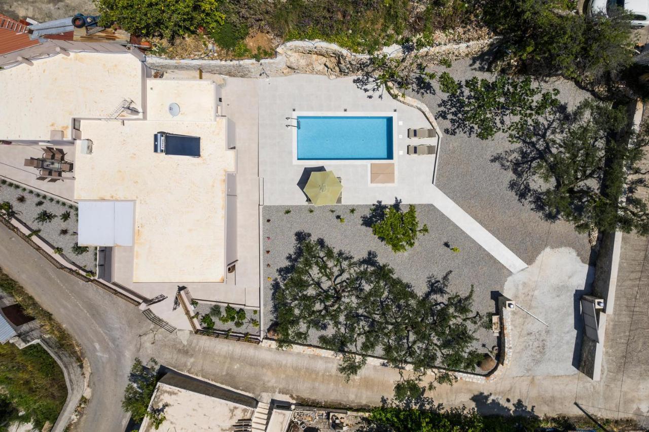 Villa Eva Provarma Экстерьер фото